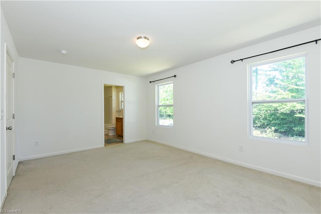 5031 Red Poll Drive