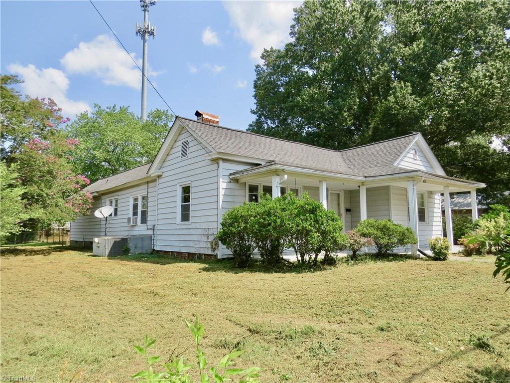 627 Morehead Street