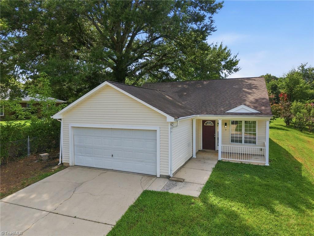 3 Franklinwood Drive