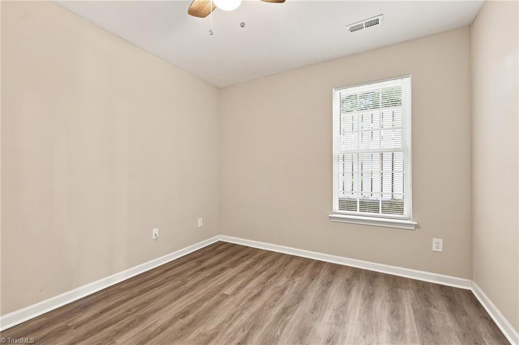 3 Franklinwood Drive