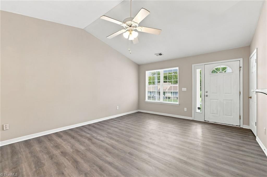 3 Franklinwood Drive