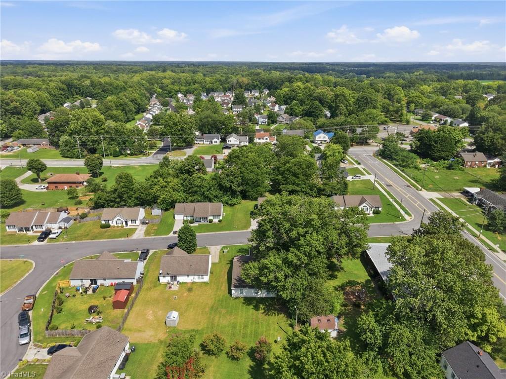 3 Franklinwood Drive