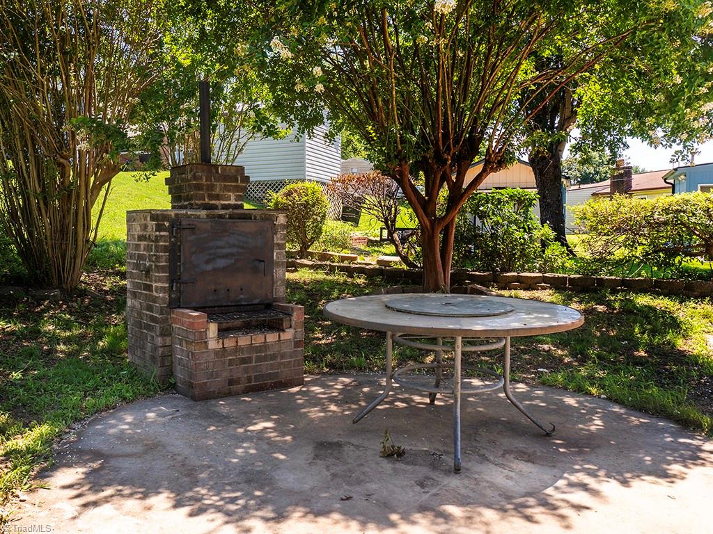 1435 Lanier Court