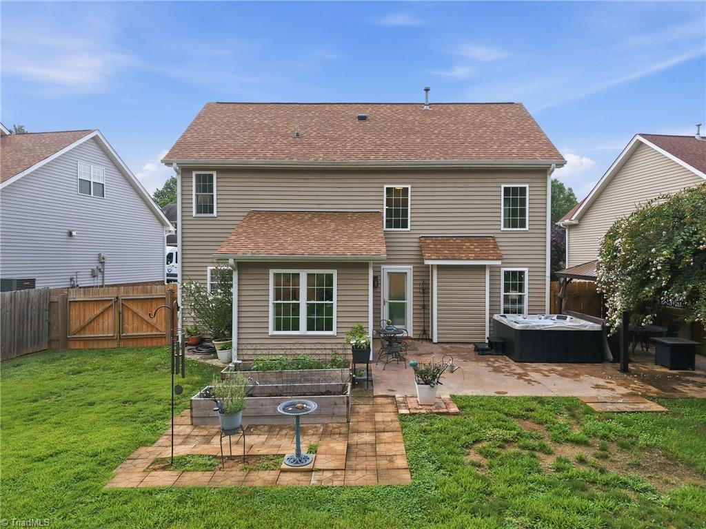 6306 Thornblade Court