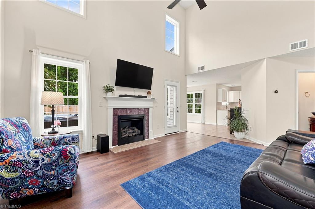 6306 Thornblade Court