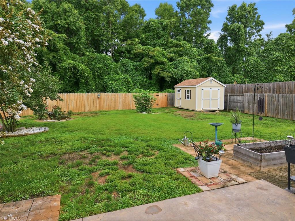 6306 Thornblade Court