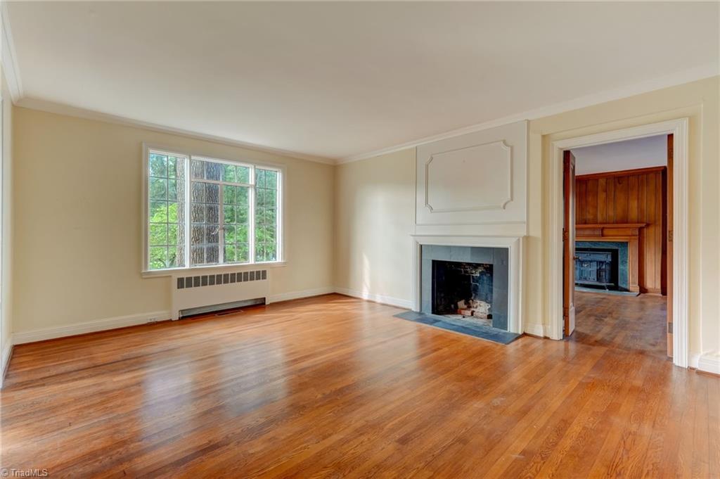 812 Dover Road