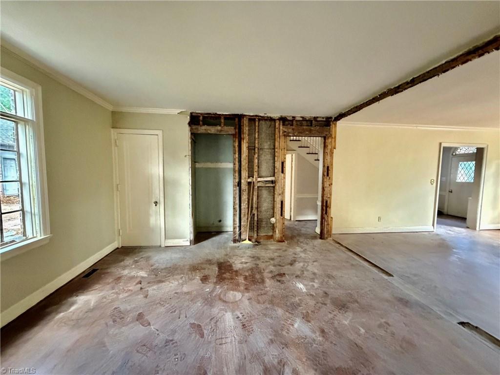 812 Dover Road