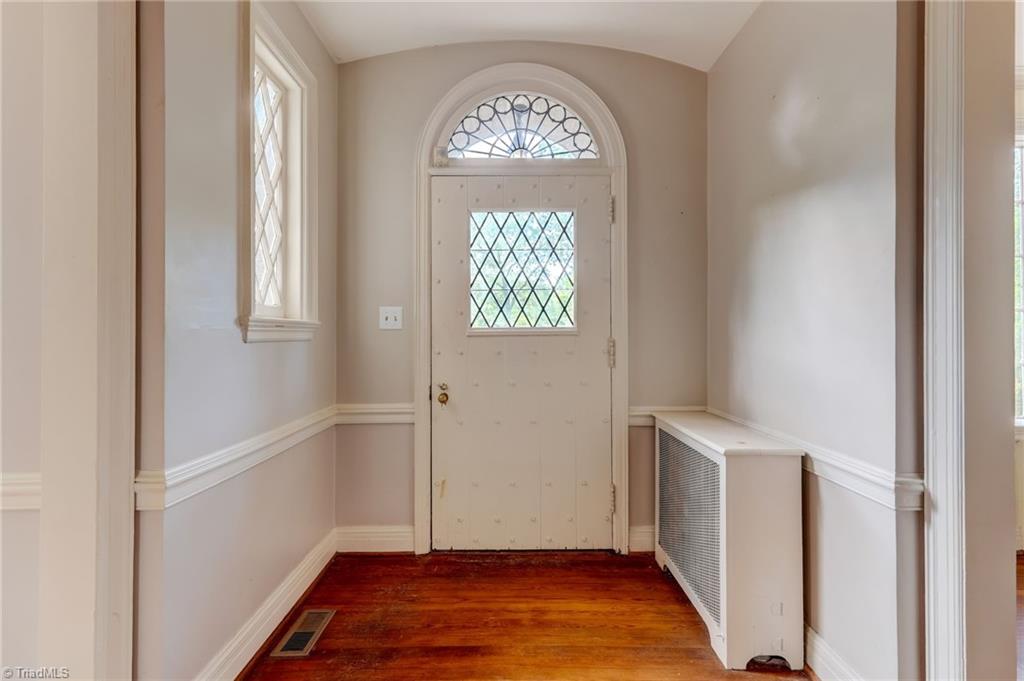 812 Dover Road