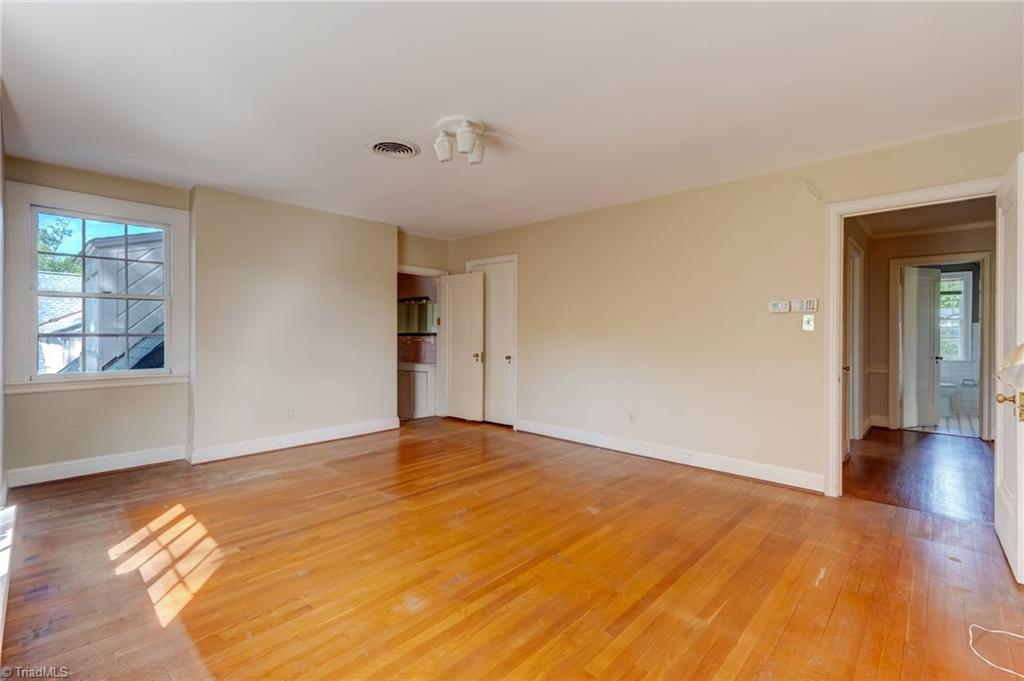812 Dover Road