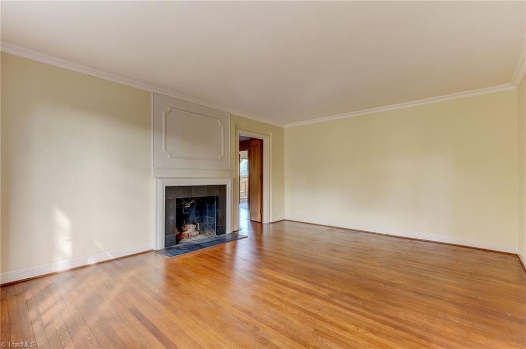 812 Dover Road
