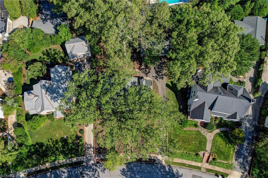 812 Dover Road