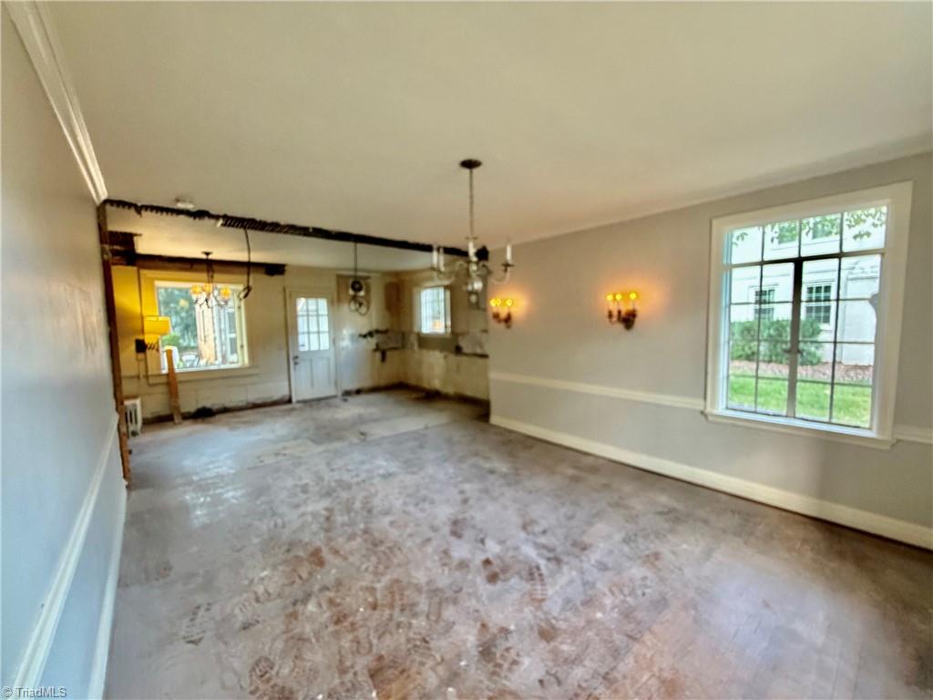 812 Dover Road