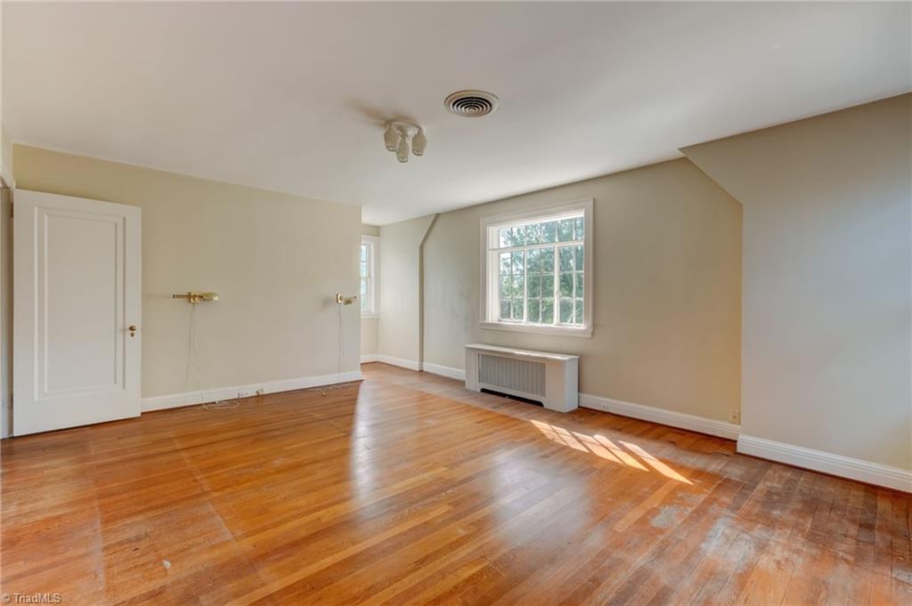 812 Dover Road