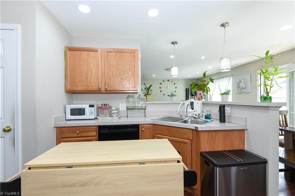 14 Forestglade Drive