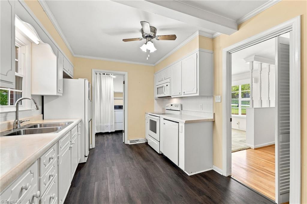 4112 Beckford Drive