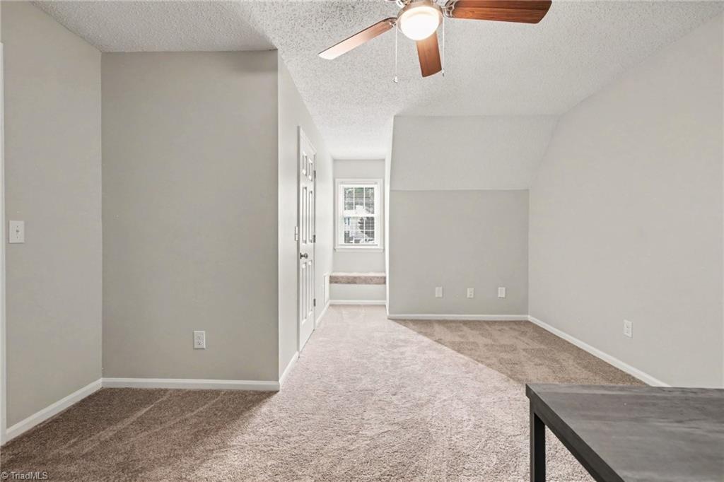 103 Edgedale Court