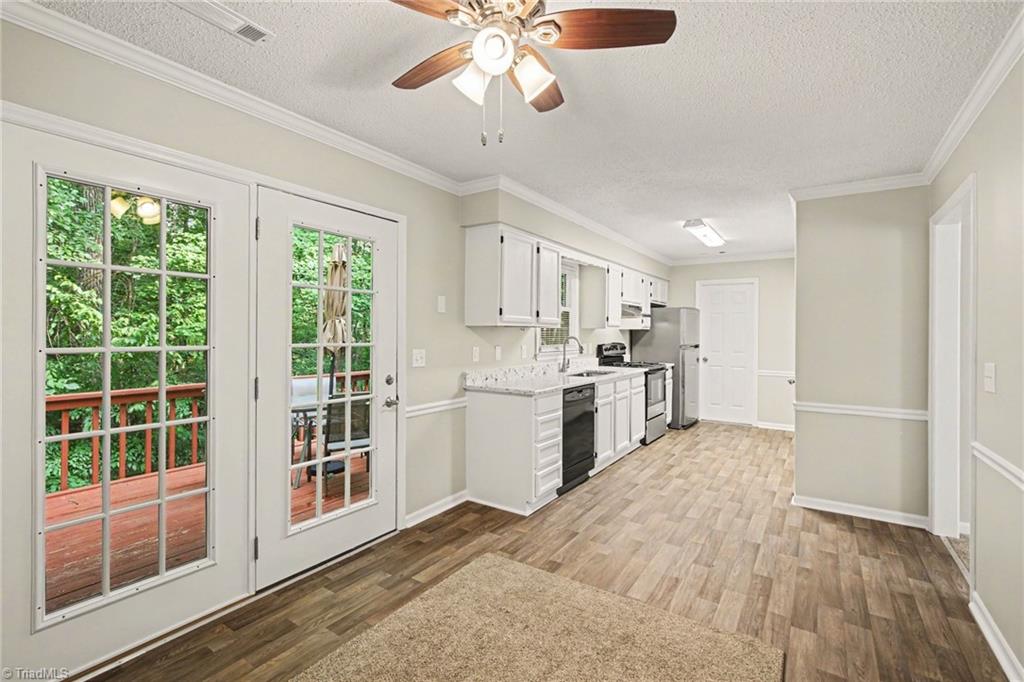 103 Edgedale Court