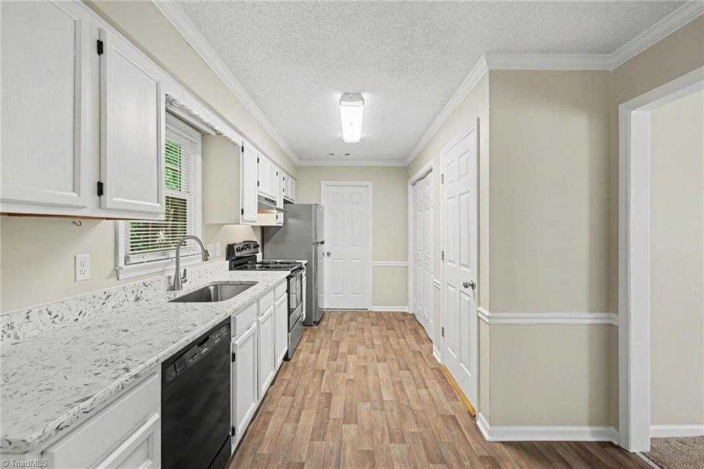 103 Edgedale Court