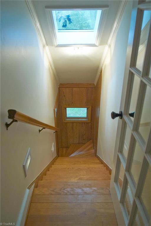 907 Onslow Drive