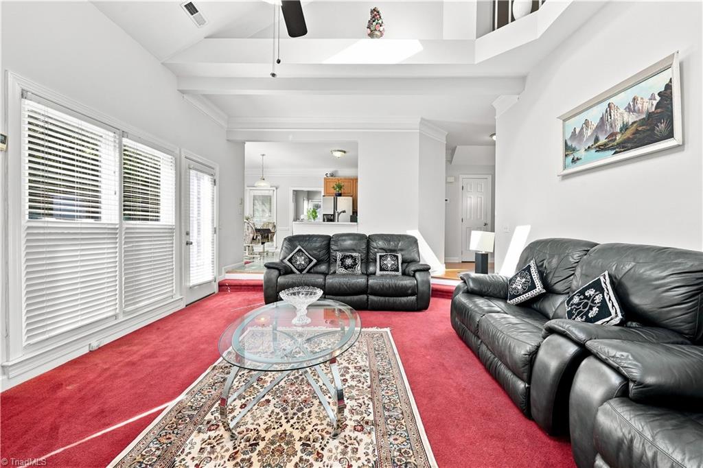 4 Cranebridge Place