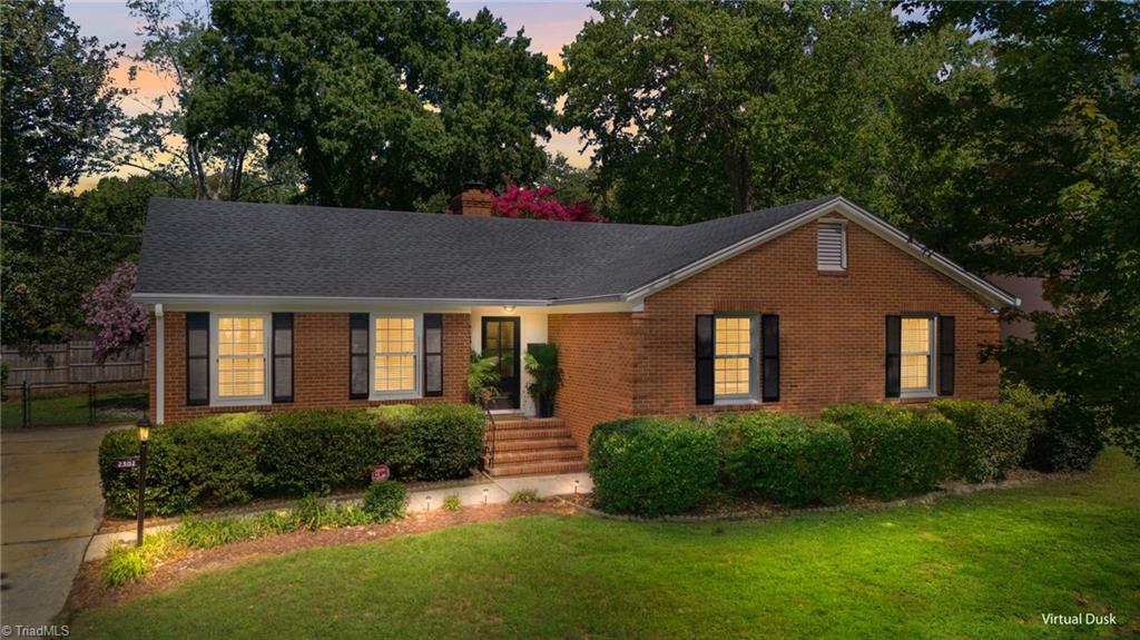 2302 Hathaway Drive