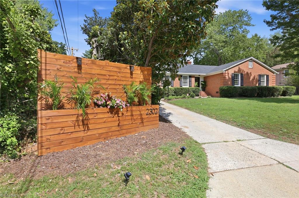 2302 Hathaway Drive
