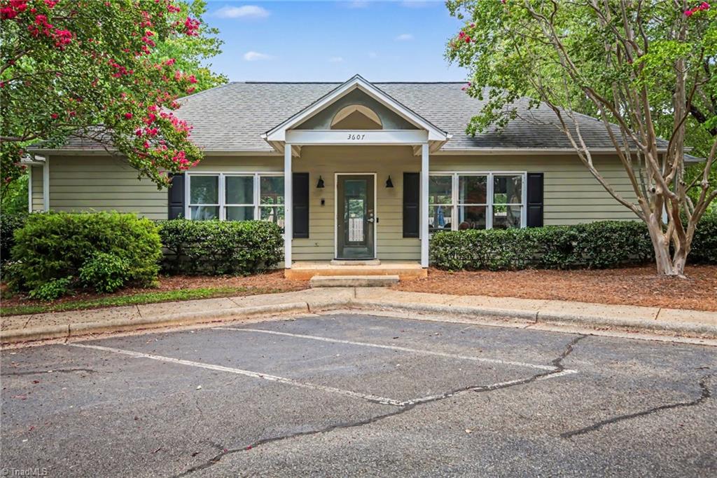 3407 Briarbend Drive