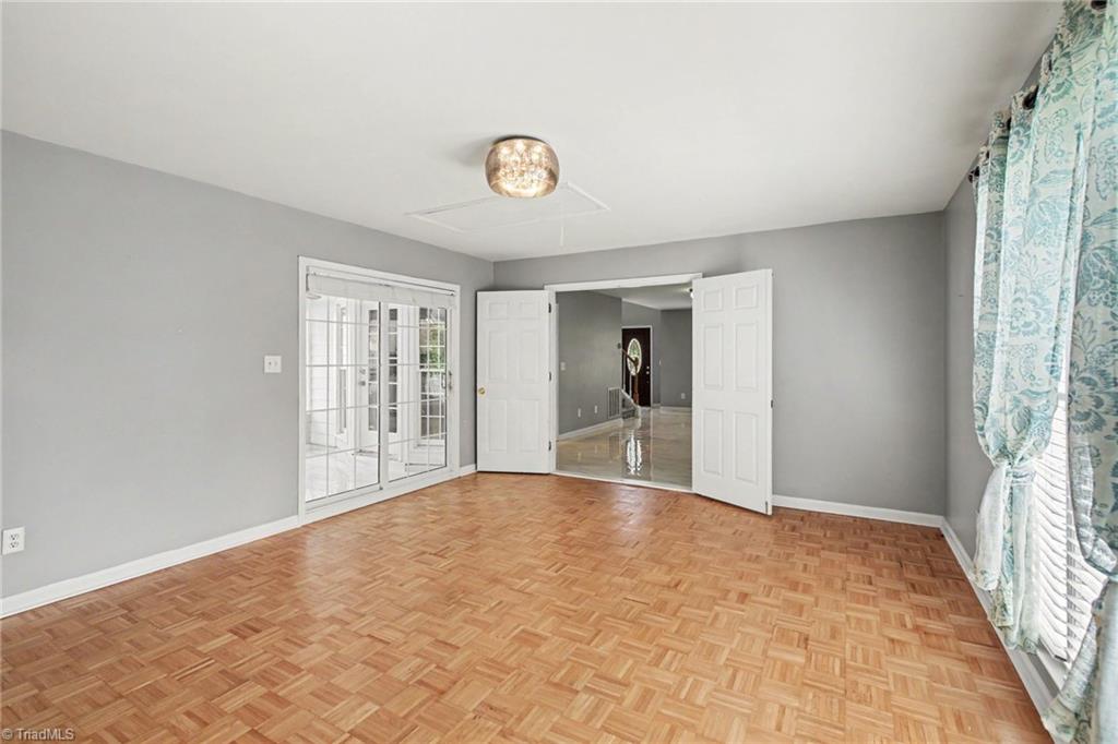 3407 Briarbend Drive
