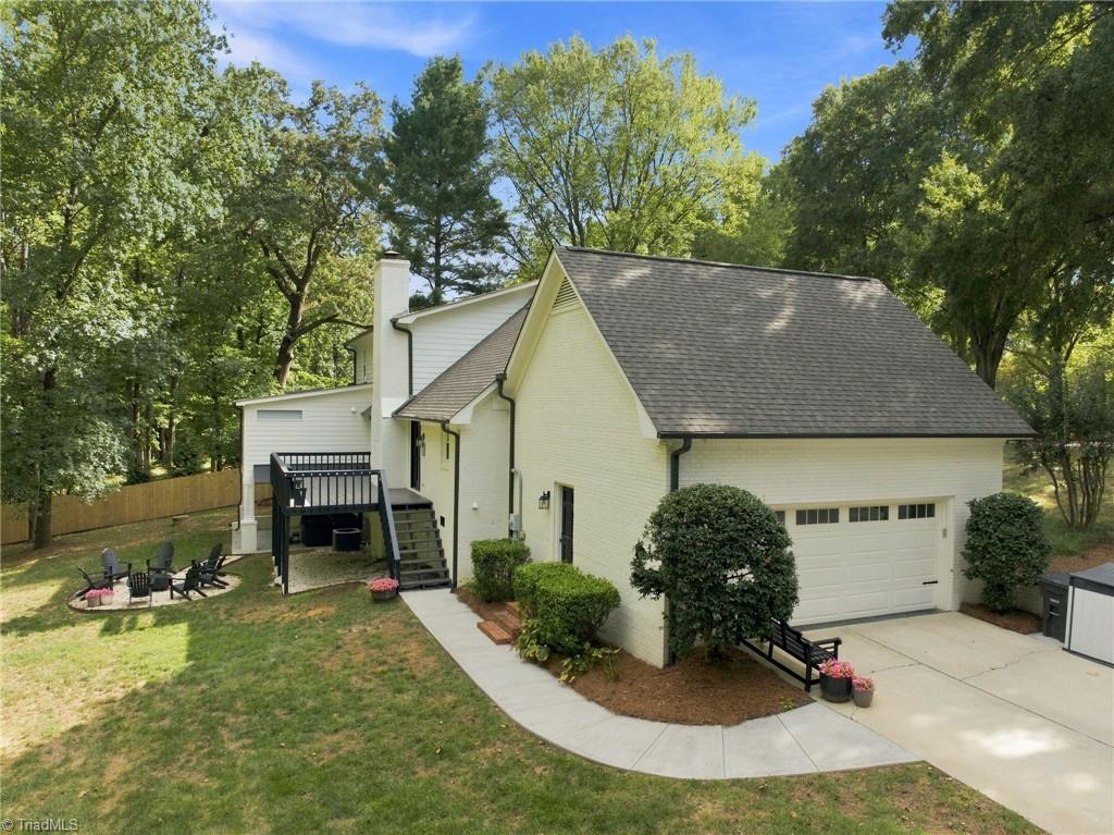 5704 Forest Manor Drive