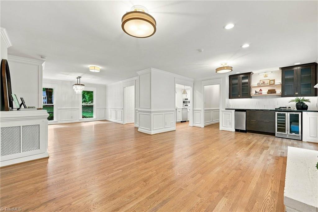 5704 Forest Manor Drive