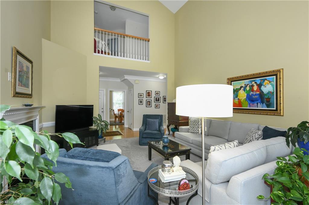 3 Veranda Court