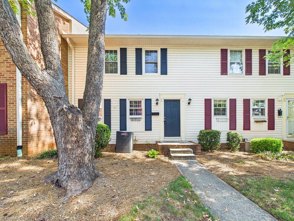 3219 Regents Park Lane # C