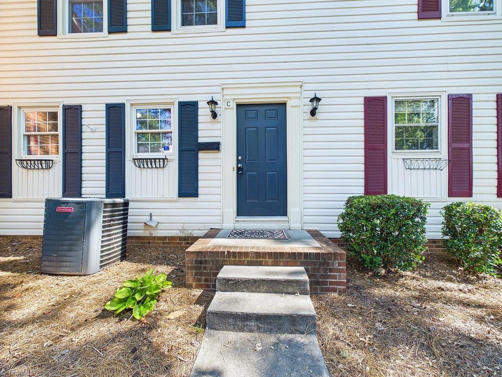3219 Regents Park Lane # C