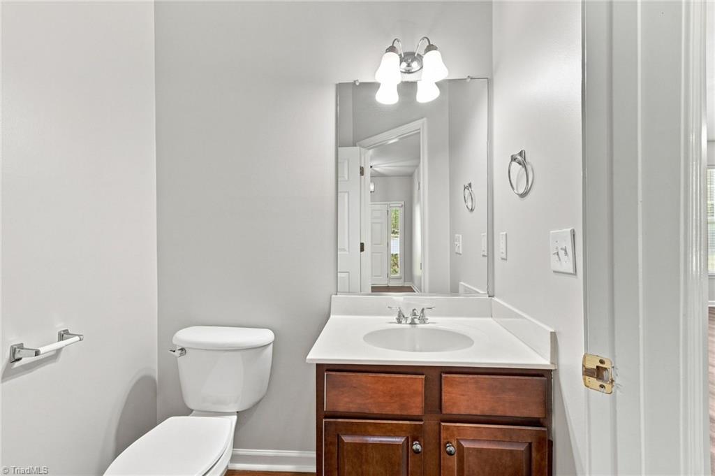 2639 Hidden Pond Cove