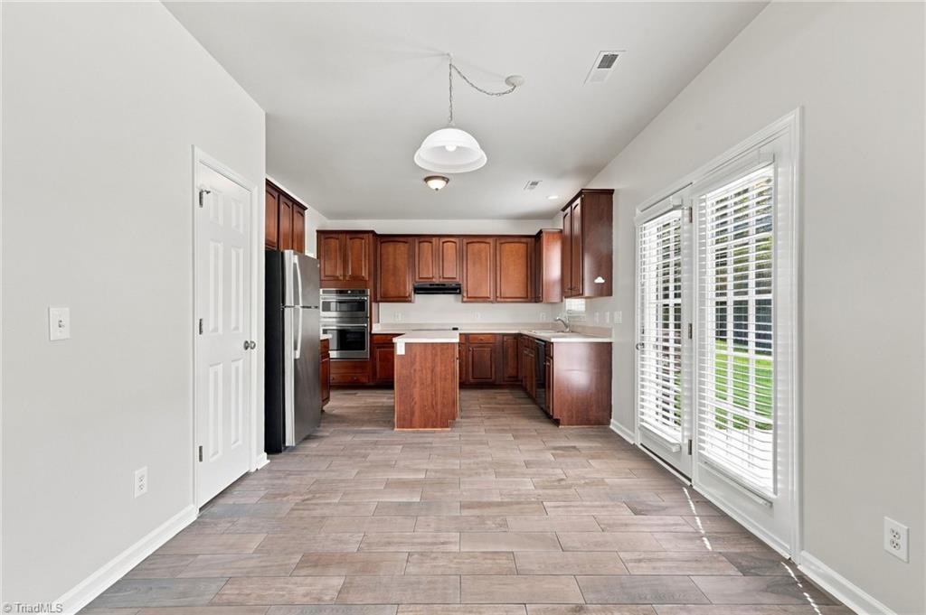 2639 Hidden Pond Cove