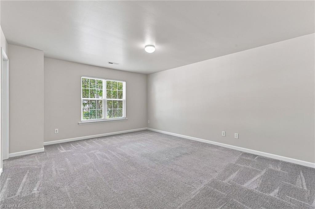 2639 Hidden Pond Cove