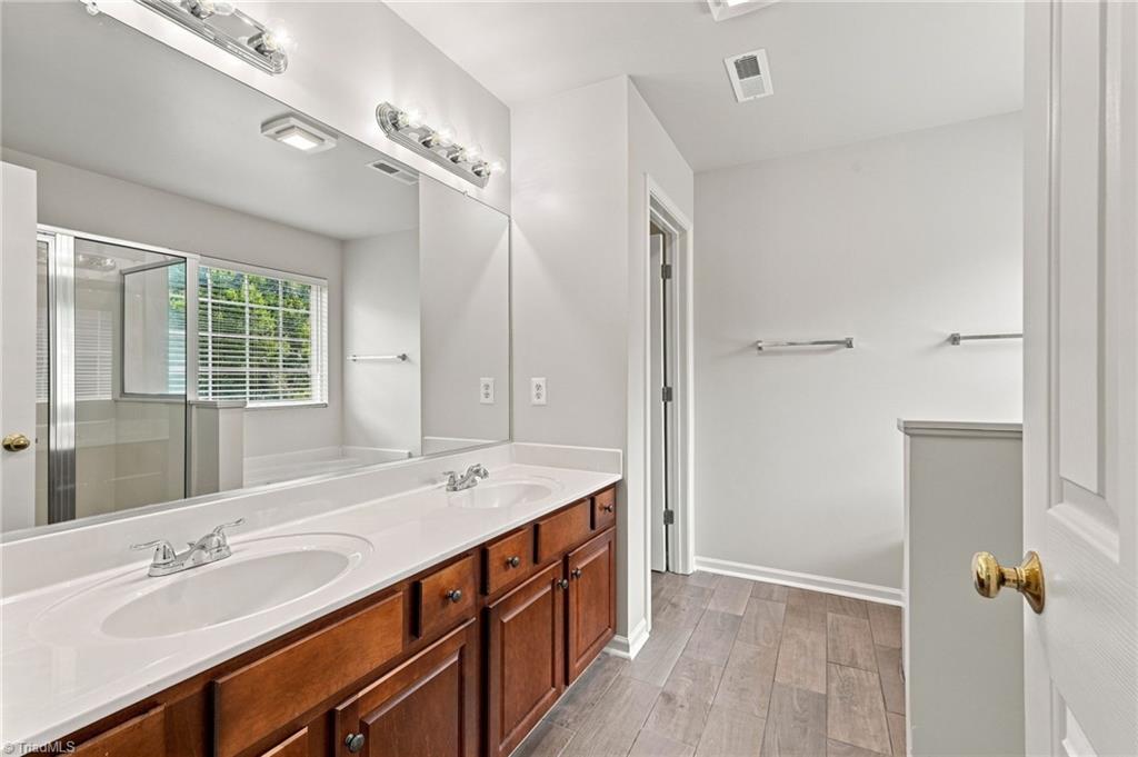 2639 Hidden Pond Cove