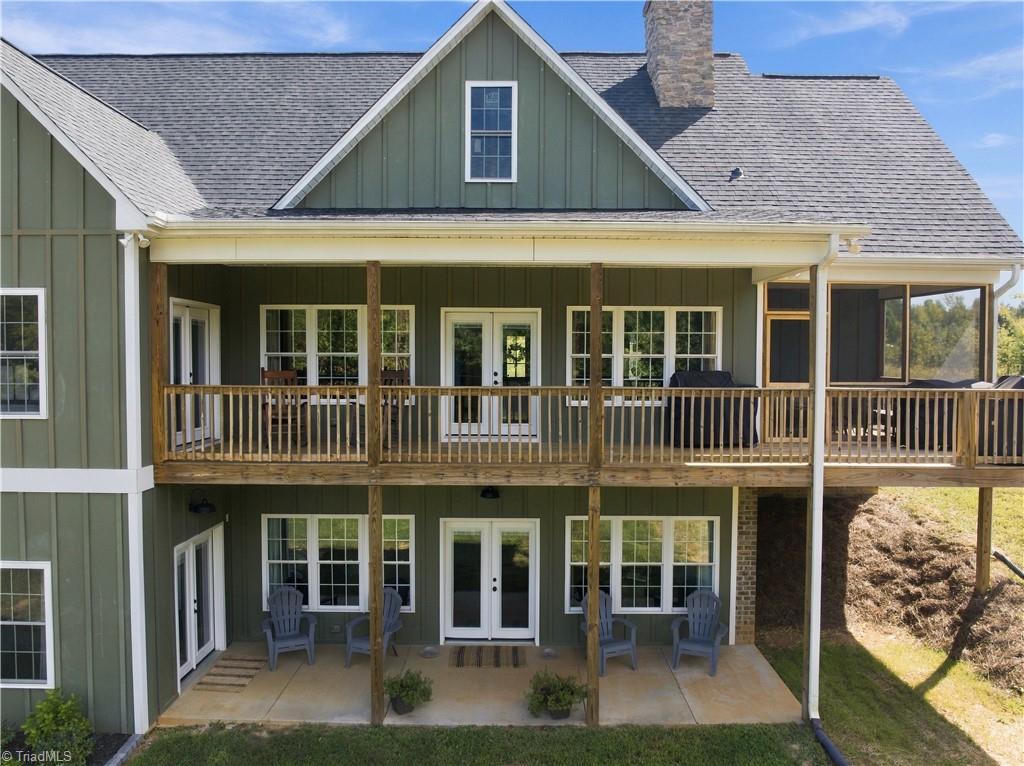 197 Lake Meadows Drive