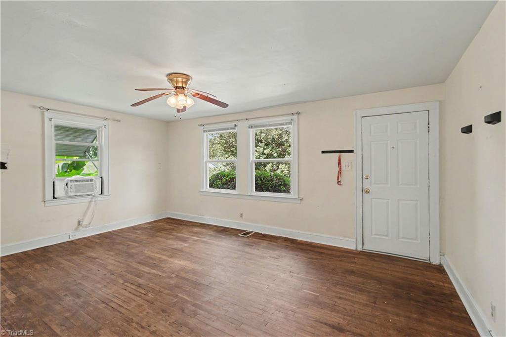 4660 Tobacco Street, Winston-Salem