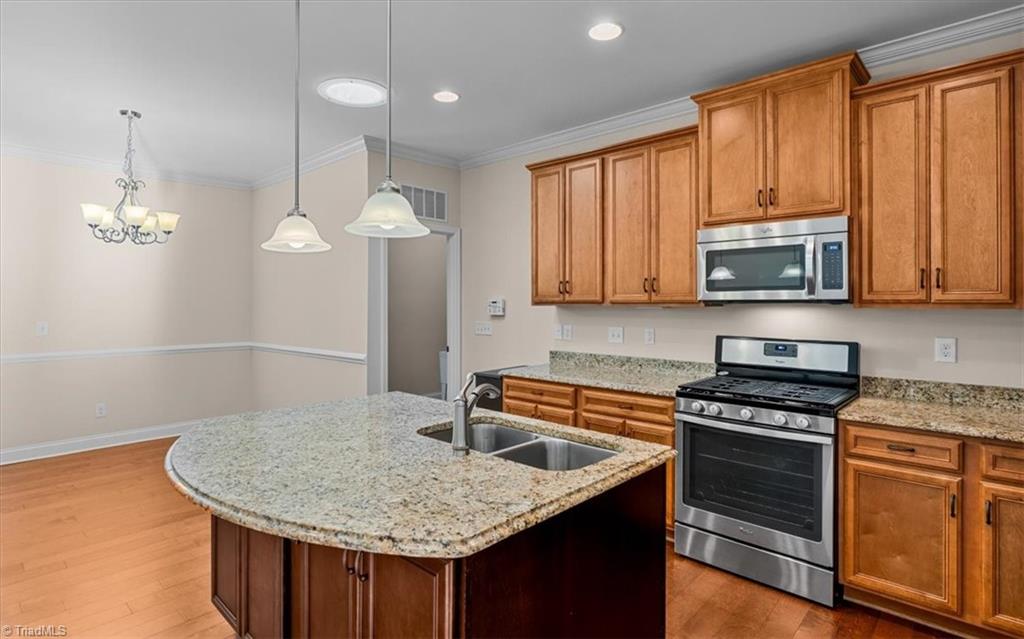 3612 Sainsbury Lane