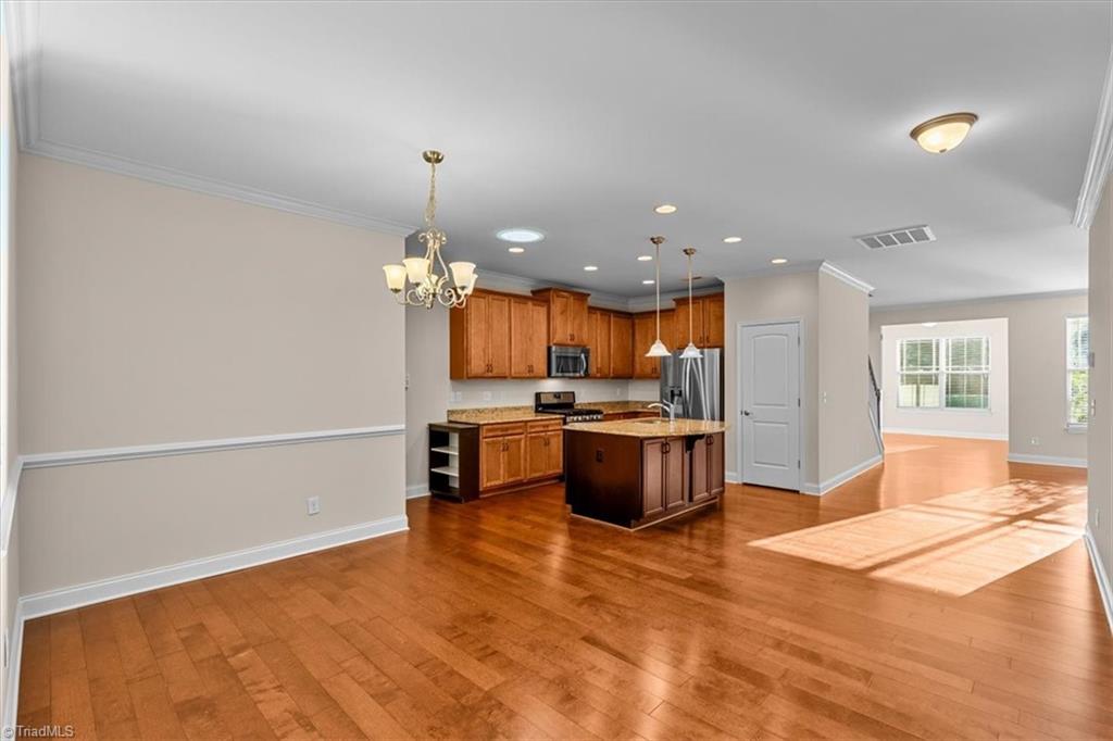 3612 Sainsbury Lane