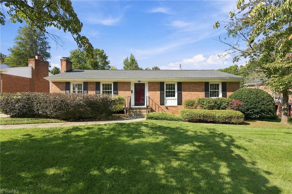 2502 Fairway Drive Greensboro Nc Us 27408 B22145aa8a315002d322a736cc0dd9e6