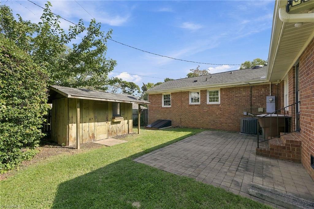 2502 Fairway Drive