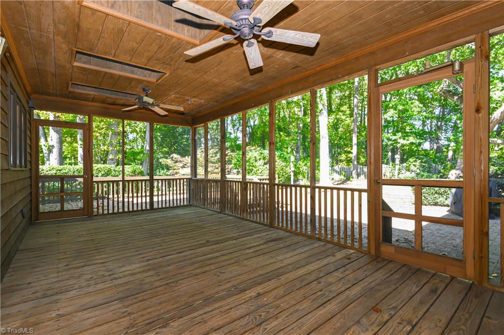 3406 Crosstimbers Drive