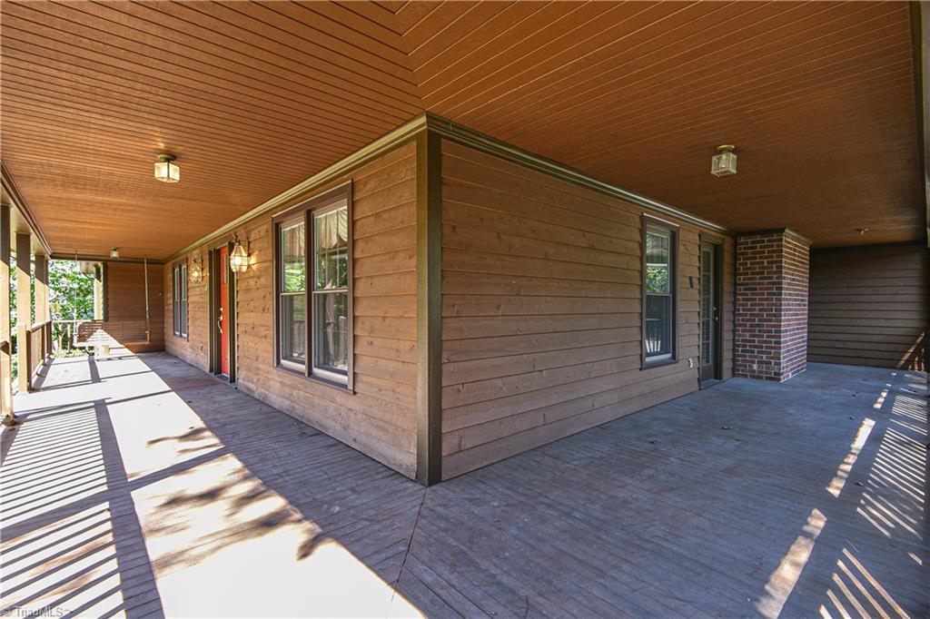 3406 Crosstimbers Drive