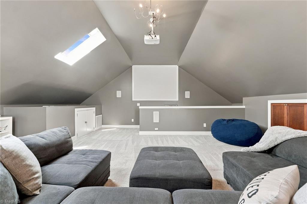 706 Chestnut Hill Court