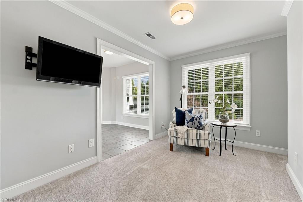 706 Chestnut Hill Court