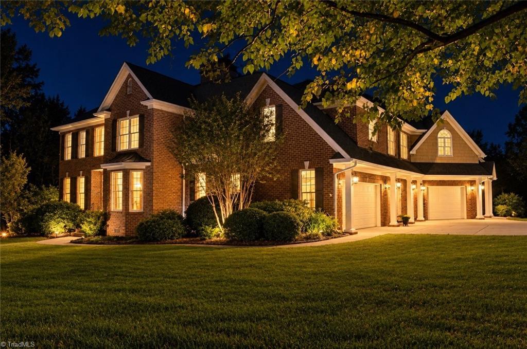 706 Chestnut Hill Court