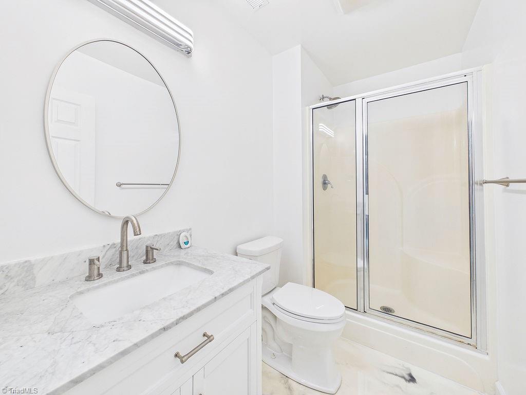 948 Aquaview Drive